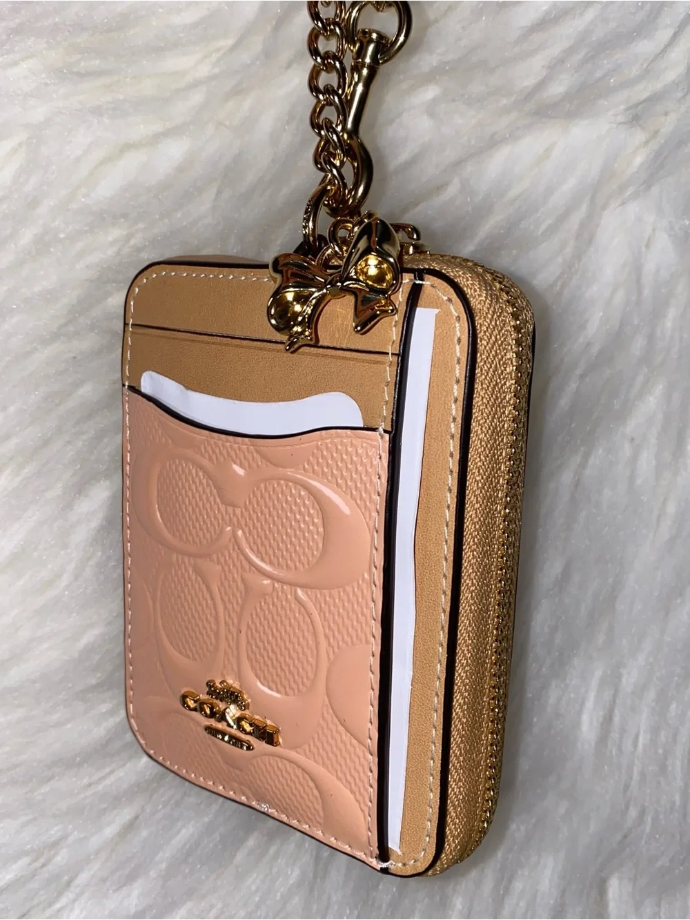 Zip Card Case In Signature Leather With Charm New Faded Blush